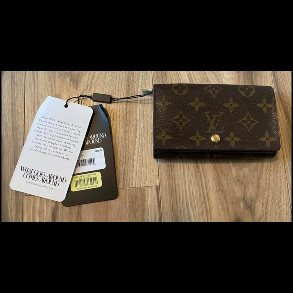 Louis Vuitton Monogram Canvas Porte-Monnaie Tresor wallet.